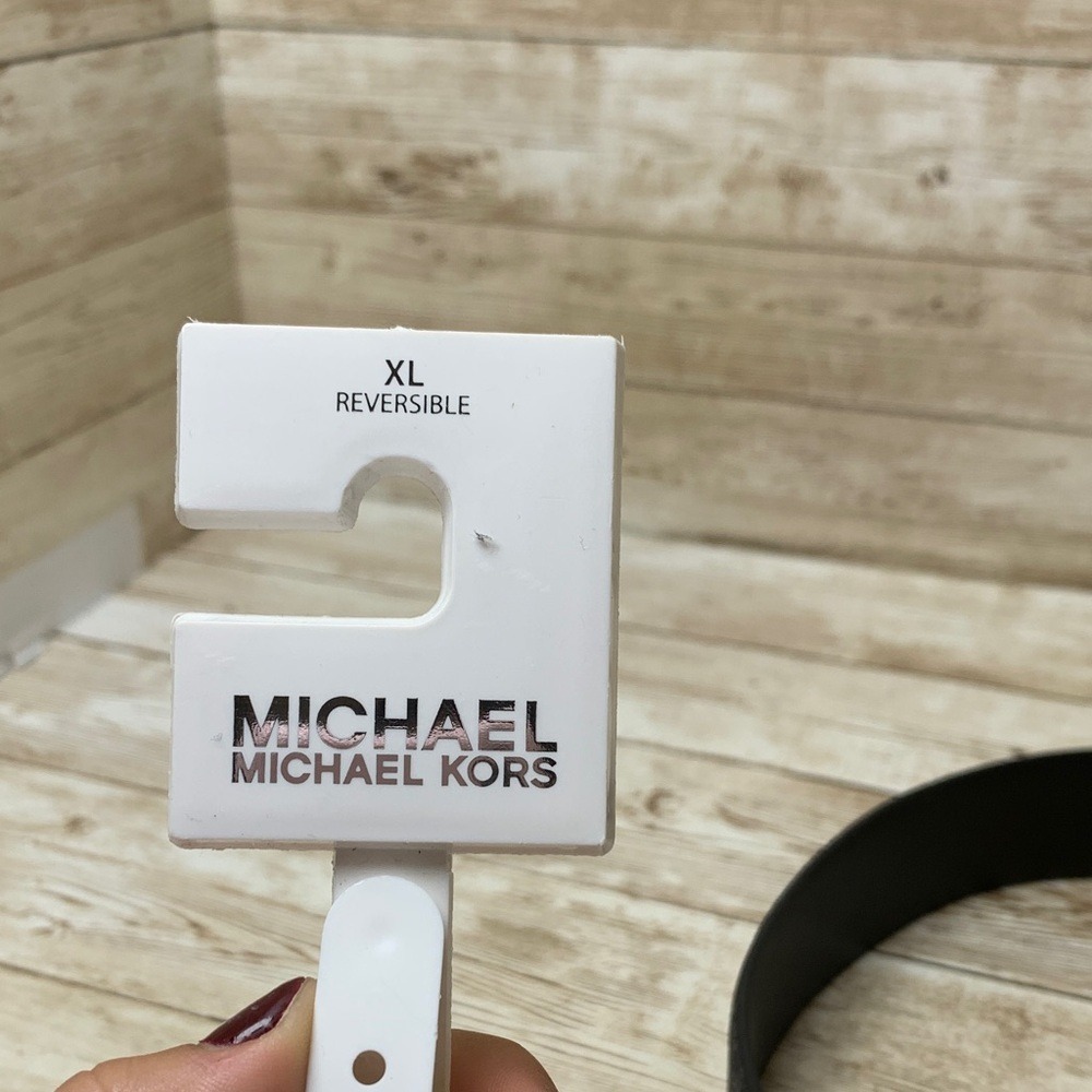 Michael Kors Womens Reversible Belt Black Signature Monogram Gold Buckle XL NEW - Picture 5 of 6